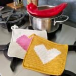 Heart potholder