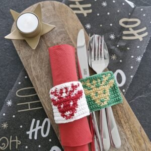 crochet Christmas napkin rings