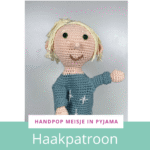 Meisje in pyjama handpop